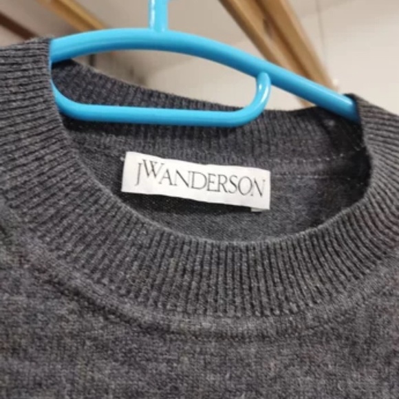 JW Anderson wool sweater - Picture 3 of 3